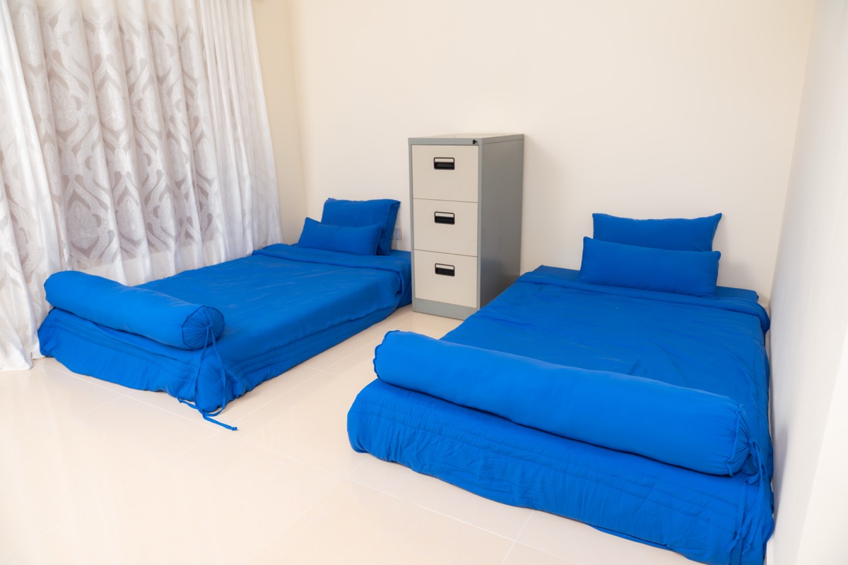 Royal blue bedding set